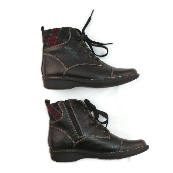 clarks soft cushion boots